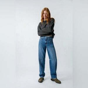 NEW AMO Patsy Seamed Jeans Tapered Straight Leg Blue Denim Size 28 NWT